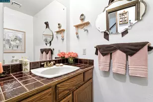407 Country Club Ln, Napa, CA 94558 - Photo 75
