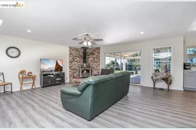 1700 Eureka Ave, Brentwood, CA 94513 - Photo 17