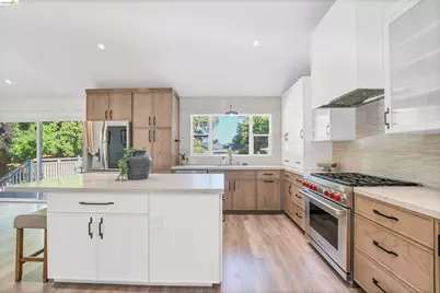2622 Breton Pl, Walnut Creek, CA 94598 - Photo 9