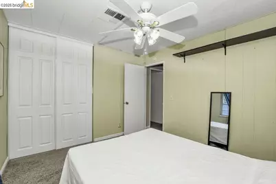 263 Coral Dr, Pittsburg, CA 94565 - Photo 19