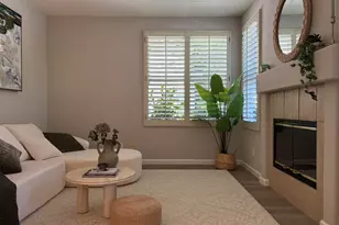 439 Kent Dr, Mountain View, CA 94043 - Photo 5