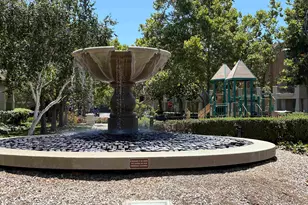 439 Kent Dr, Mountain View, CA 94043 - Photo 17