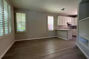 439 Kent Dr, Mountain View, CA 94043 - Photo 3