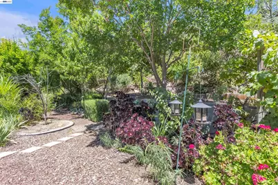 5164 Judsonville Dr, Antioch, CA 94531 - Photo 41