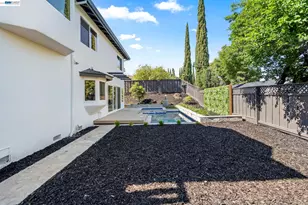 6223 Valroy Dr, San Jose, CA 95123 - Photo 79
