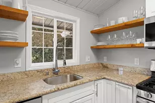 2245 Krueger Dr, Concord, CA 94520 - Photo 9