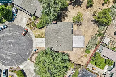 410 Oakbreeze Ct, Martinez, CA 94553 - Photo 57