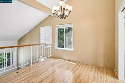 410 Oakbreeze Ct, Martinez, CA 94553 - Photo 11