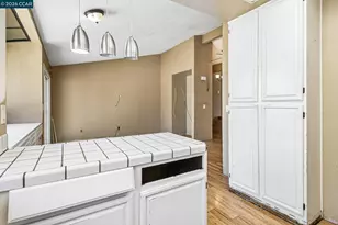 410 Oak Breeze Ct, Martinez, CA 94553 - Photo 25