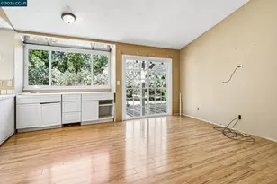 410 Oak Breeze Ct, Martinez, CA 94553 - Photo 15