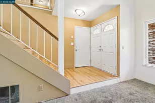 410 Oak Breeze Ct, Martinez, CA 94553 - Photo 5