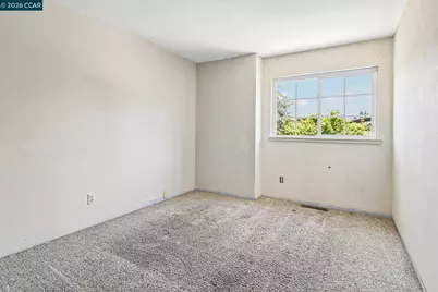 410 Oakbreeze Ct, Martinez, CA 94553 - Photo 37
