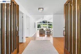3180 Roundhill Rd, Alamo, CA 94507 - Photo 9