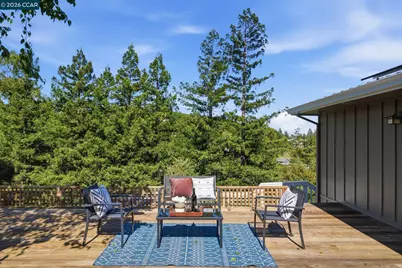 102 Hillcrest Dr, Orinda, CA 94563 - Photo 9