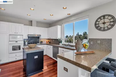 2433 Fox Ridge Dr, Castro Valley, CA 94546 - Photo 27