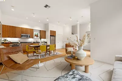 21 Covent Ln, Oakland, CA 94608 - Photo 11