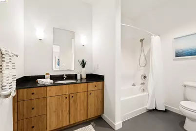21 Covent Ln, Oakland, CA 94608 - Photo 21