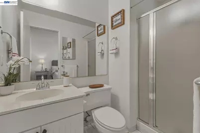 20153 Forest Ave #9, Castro Valley, CA 94546 - Photo 27