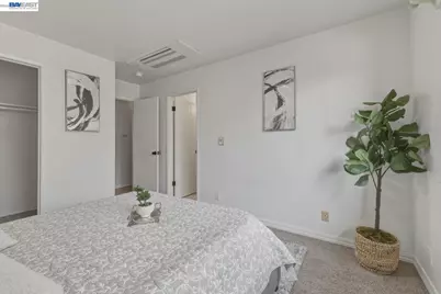 20153 Forest Ave #9, Castro Valley, CA 94546 - Photo 25