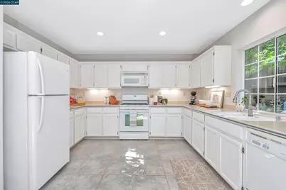280 Brady Street, Martinez, CA 94553 - Photo 13