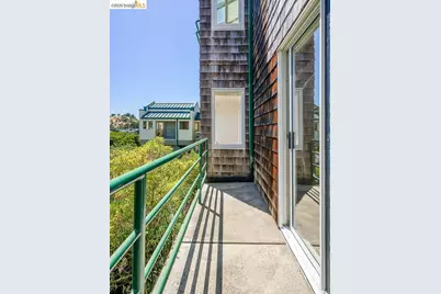 1201 Brickyard Way #113, Richmond, CA 94801 - Photo 9