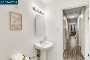 3485 Hillsborough Dr, Concord, CA 94520 - Photo 19