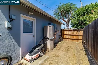 3485 Hillsborough Dr, Concord, CA 94520 - Photo 45