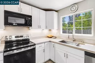 3485 Hillsborough Dr, Concord, CA 94520 - Photo 17