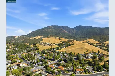 717 Bloching Cir, Clayton, CA 94517 - Photo 41
