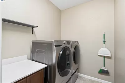 146 Halsey Way, Pittsburg, CA 94565 - Photo 19