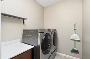146 Halsey Way, Pittsburg, CA 94565 - Photo 19