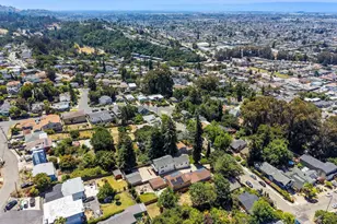 7974 Hillmont Dr, Oakland, CA 94605 - Photo 45