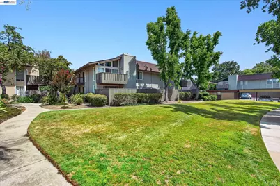 55 Massolo Dr #B, Pleasant Hill, CA 94523 - Photo 23