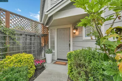 508 Valley View Court, Martinez, CA 94553 - Photo 3