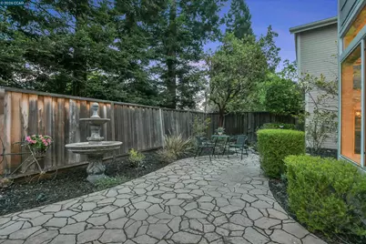 508 Valley View Court, Martinez, CA 94553 - Photo 31
