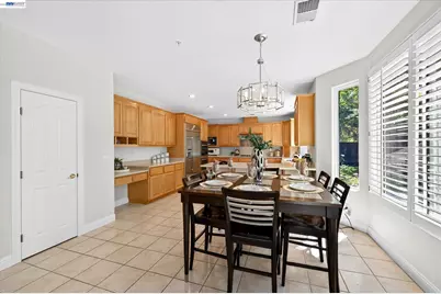 3325 Medallion Ct, Pleasanton, CA 94588 - Photo 17