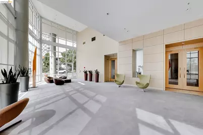 1 Lakeside Drive #410, Oakland, CA 94612 - Photo 49
