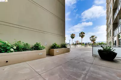 1 Lakeside Drive #410, Oakland, CA 94612 - Photo 59