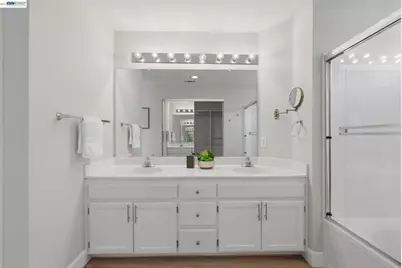 106 Accolade Dr, San Leandro, CA 94577 - Photo 21