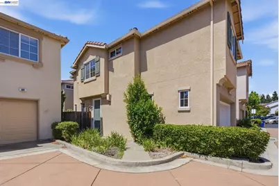 106 Accolade Dr, San Leandro, CA 94577 - Photo 35