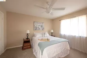 5232 Horseshoe Bend Ave, Clovis, CA 93619 - Photo 27