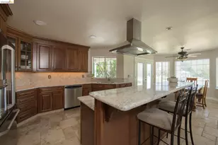 5232 Horseshoe Bend Ave, Clovis, CA 93619 - Photo 13