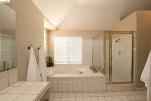 5232 Horseshoe Bend Ave, Clovis, CA 93619 - Photo 41