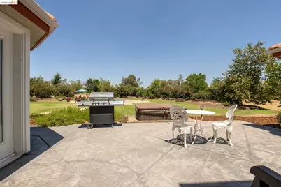 5232 Horseshoe Bend Ave, Clovis, CA 93619 - Photo 57