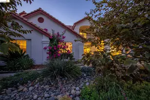 5232 Horseshoe Bend Ave, Clovis, CA 93619 - Photo 65