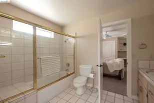 5232 Horseshoe Bend Ave, Clovis, CA 93619 - Photo 25