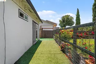 4100 Irene Dr, Martinez, CA 94553 - Photo 27