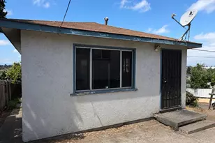 16701 Liberty St, Ashland, CA 94578 - Photo 3
