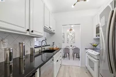 39821 Cedar Blvd #315, Newark, CA 94560 - Photo 9