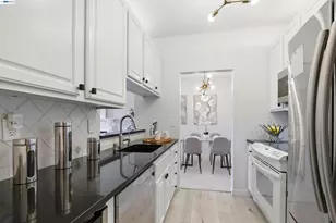 39821 Cedar Blvd, Newark, CA 94560 - Photo 9
